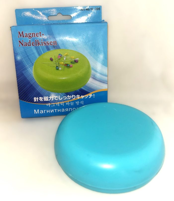 Pins Magnet Round